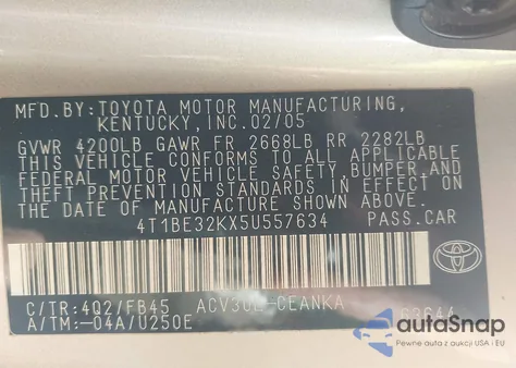 2005 Toyota Camry Le z USA, uszkodzony, nr VIN 4T1BE32KX5U557634